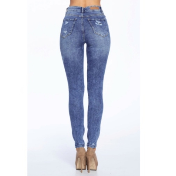 ❤ Blue Age - High Rise Destroyed Skinny Jeans - Picture 5 of 10